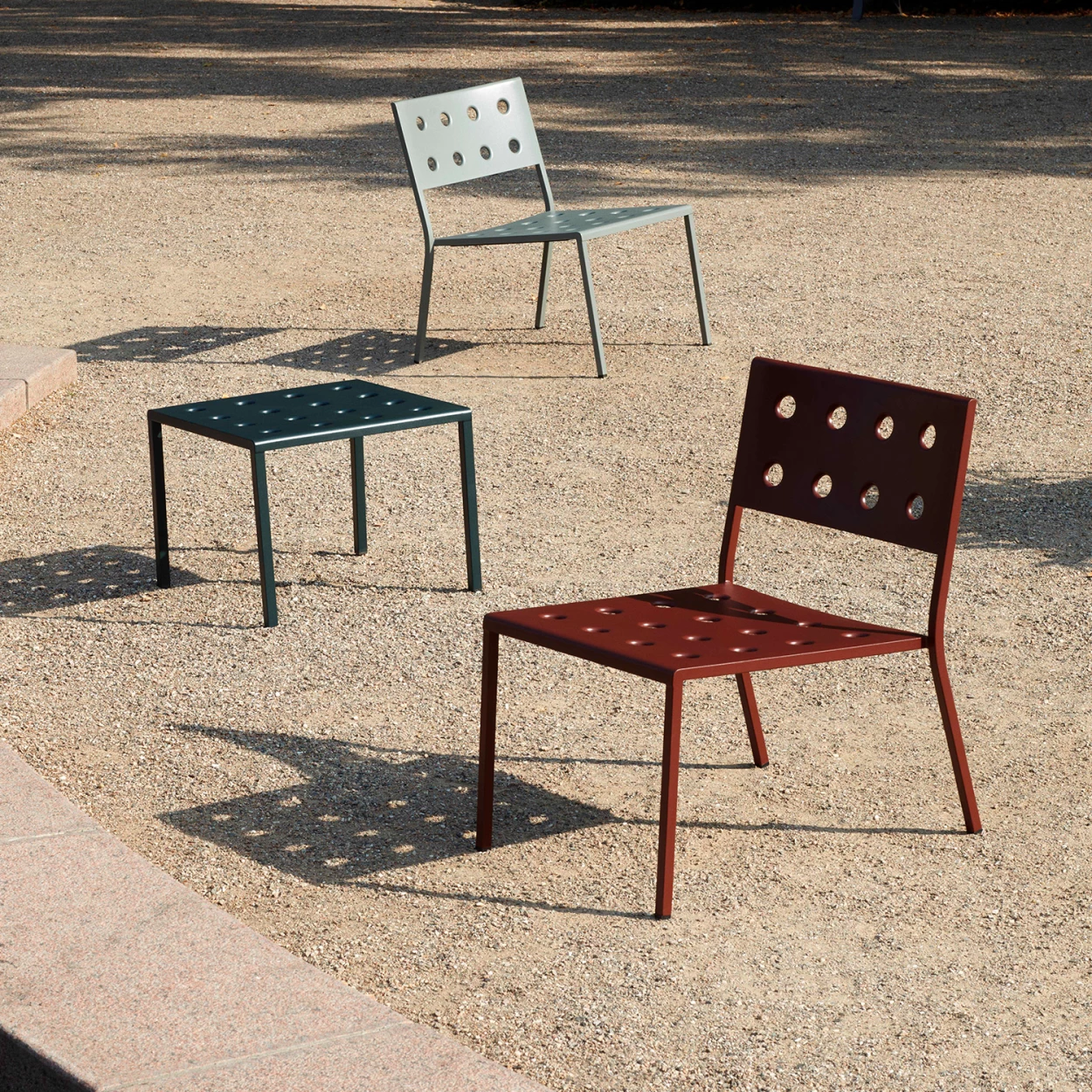 Beistelltisch Balcony Low Farbe Dark Forest Von HAY – Bild 2