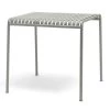 Tisch Palissade Quadratisch Farbe Sky Grey Von HAY